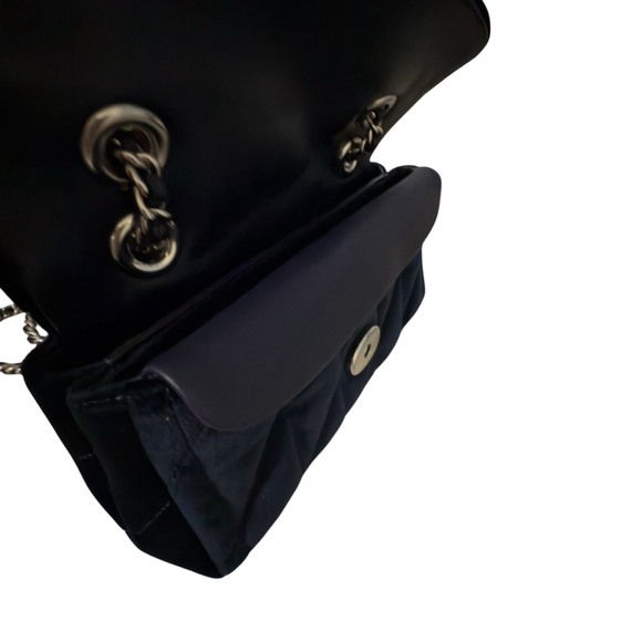 Coach Tabby‎ 20 Navy Blue and Silver Quilted Velvet Shoulder Bag Small NWT - Picture 8 of 13